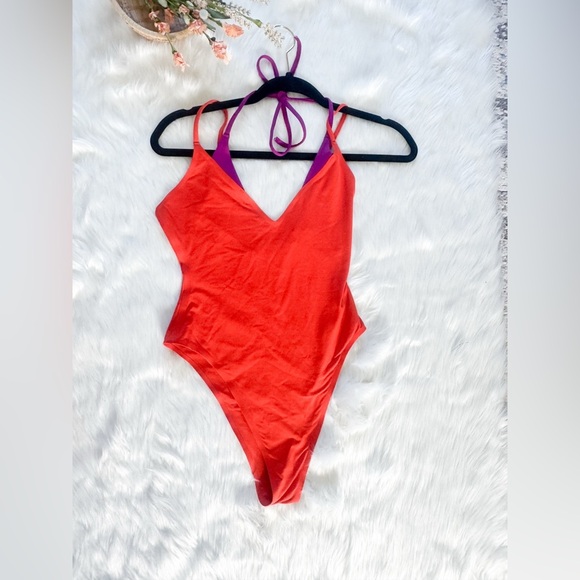 L Space Marilou One Piece MEDIUM - Picture 3 of 4